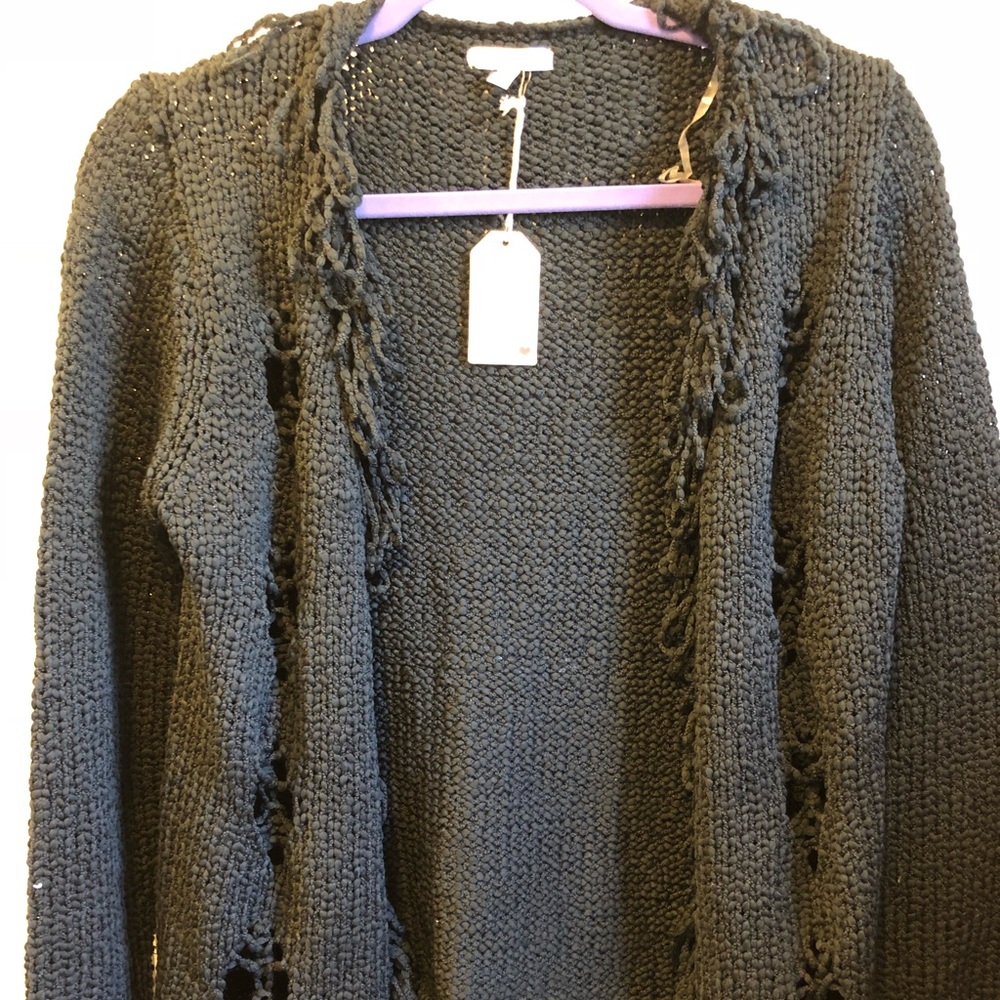 Chunky cardigan with heart cutouts
